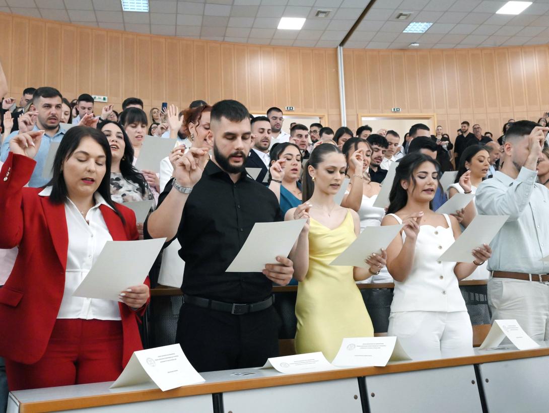 πτυχιουχοι ελμεπα