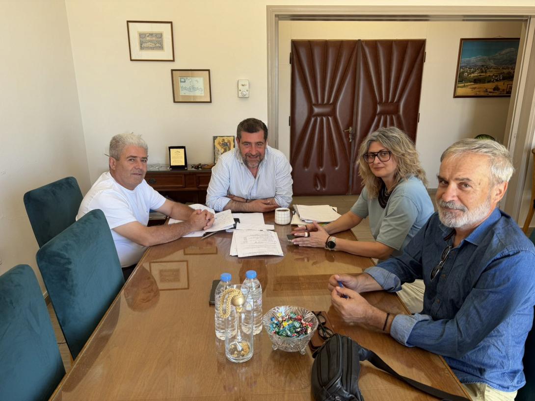 ΣΥΝΕΔΡΙΑΣΗ ΓΙΑ ΤΟ ΦΡΑΓΜΑ ΚΡΟΥΣΤΑ