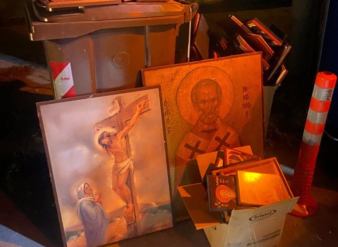 Εικόνες στα σκουπίδια