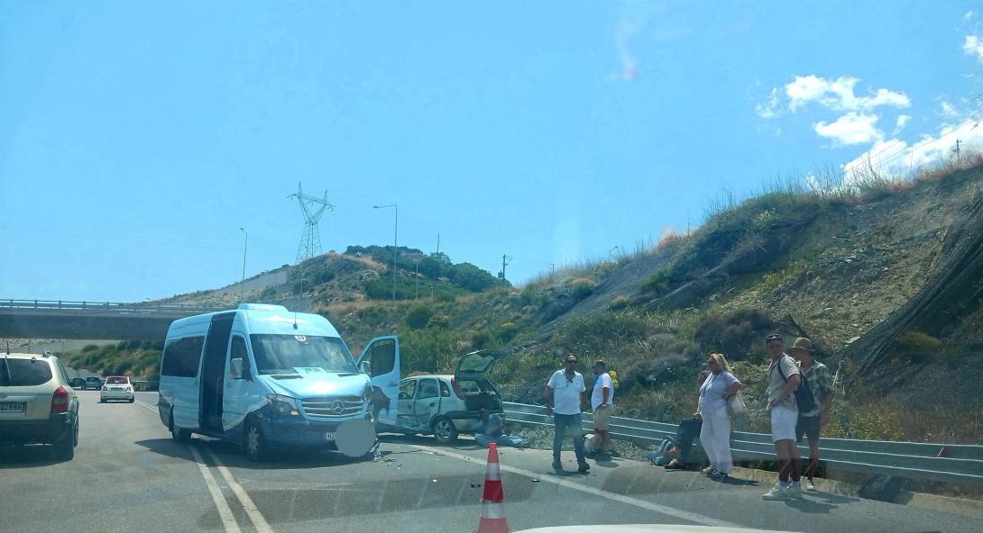 τροχαίο Αγία Βαρβάρα 