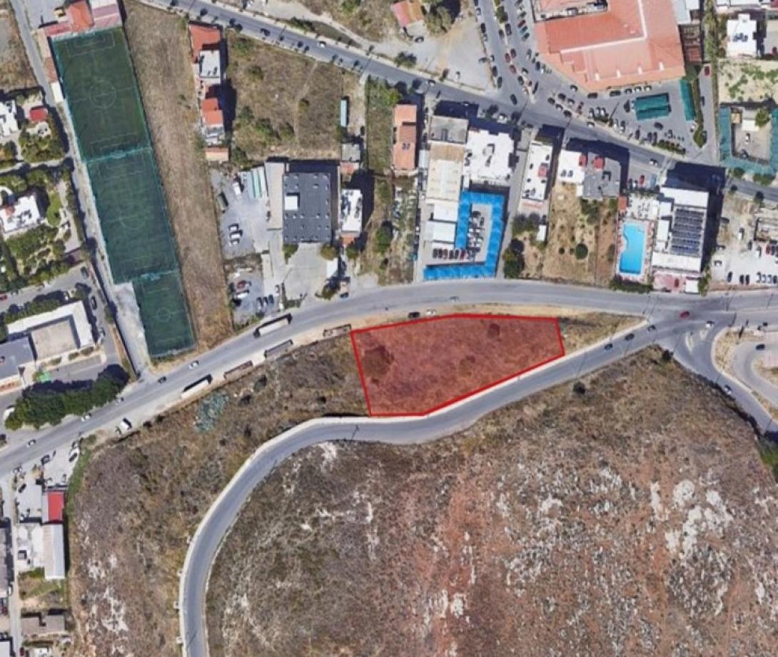 χωρος για πάρκο στο τσαλικάκι