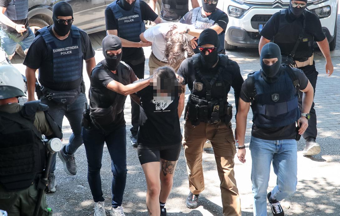 εμπρηστική επίθεση στη Θεσσαλονίκη 