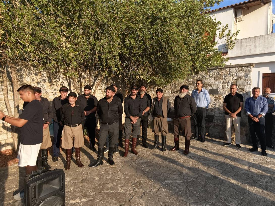 ΕΚΔΗΛΩΣΗ ΠΛΑΤΑΝΙΑς
