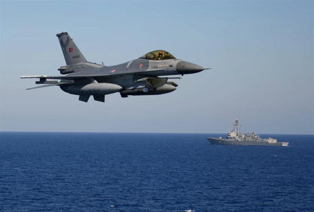 τουρκικό f16
