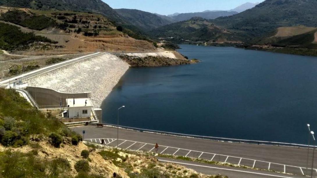 φράγμα πλατύ ποταμού