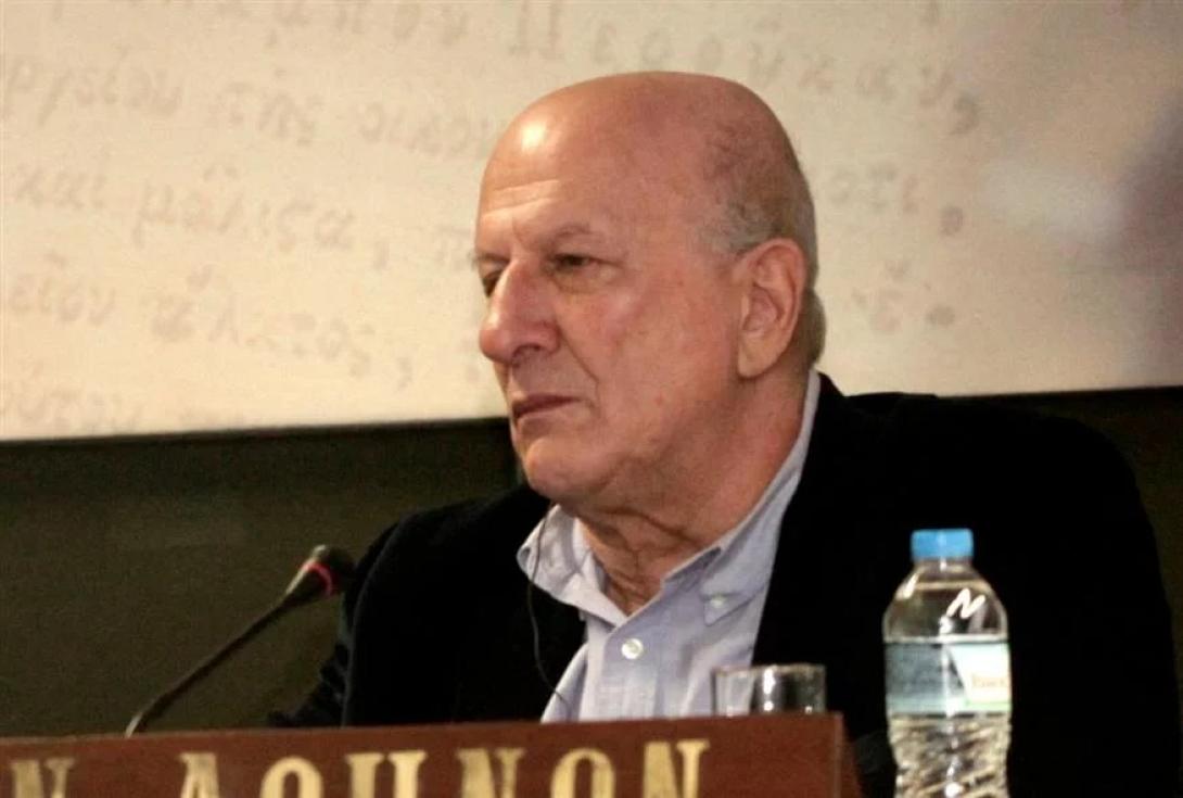 Πανούτσος