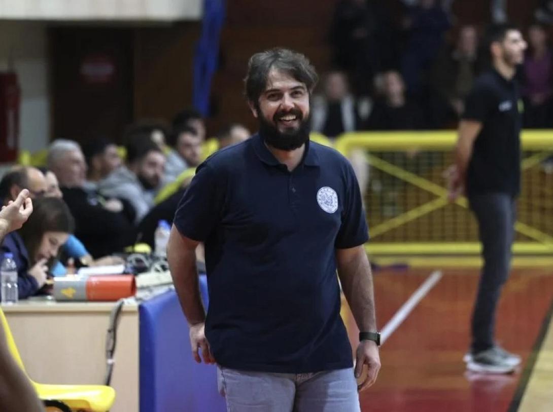 πετρακησ