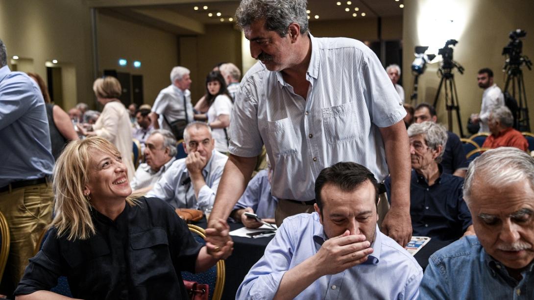 δούρου παππάς πολάκης