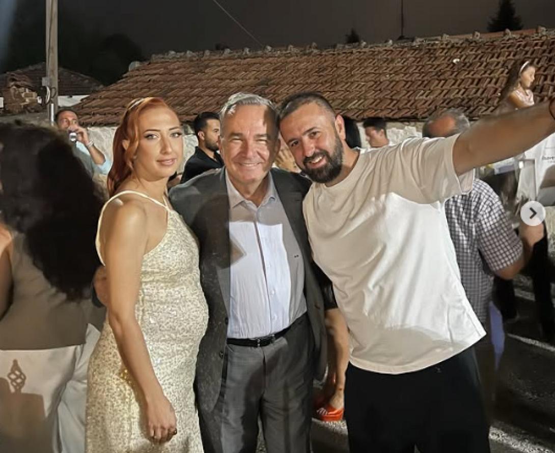 παπαθανάσης γλέντι