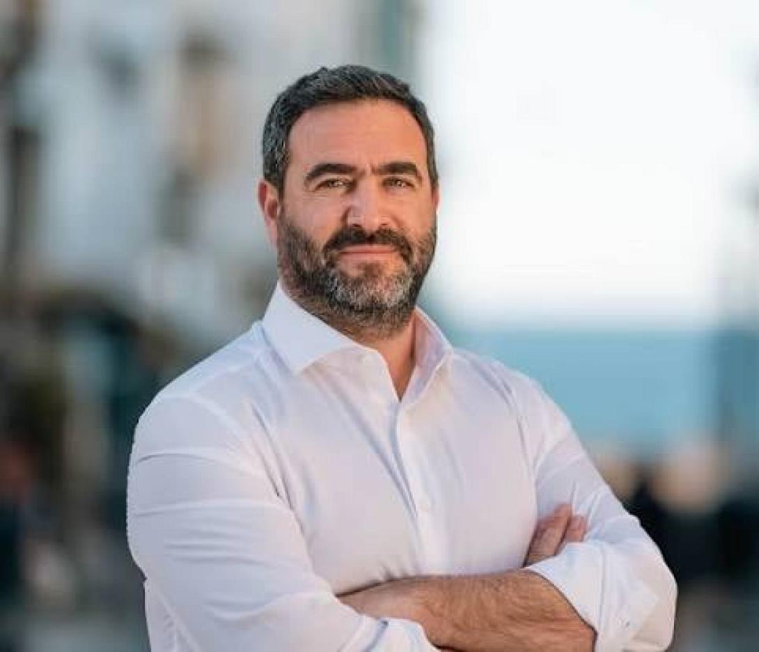 γιώργος σισαμάκης
