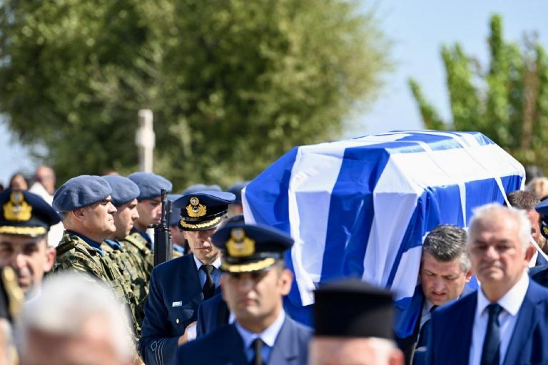 κηδείες των δύο πιλότων του Phantom