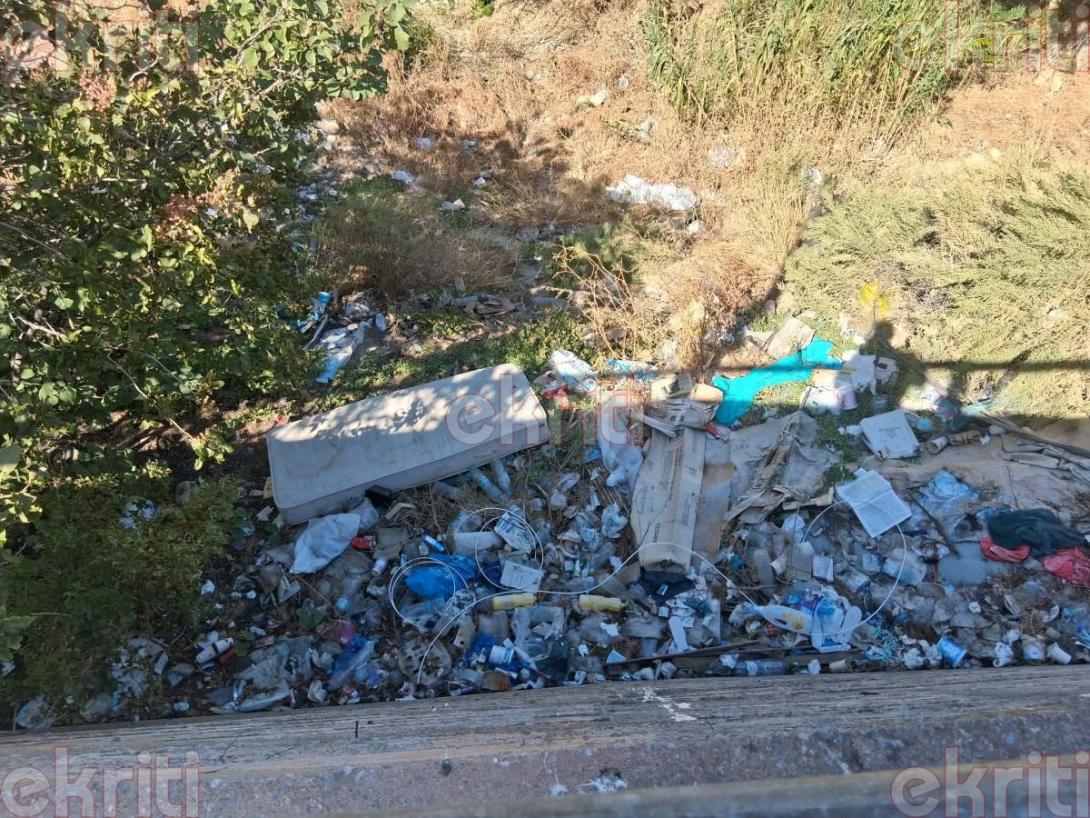σκουπιδια καπετανακειο ηρακλειο