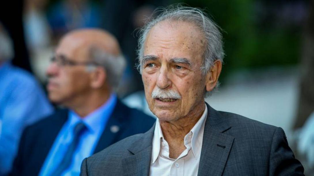 Χαλβατζής