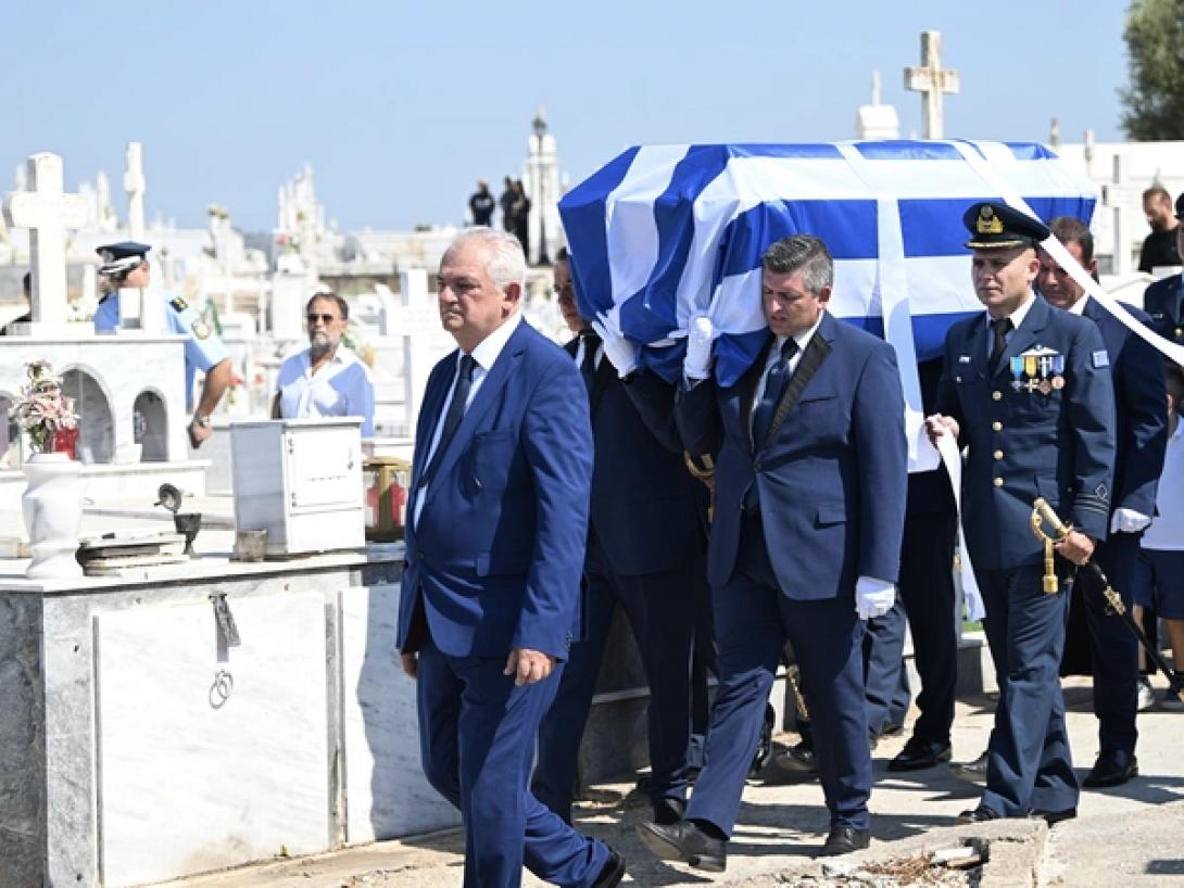 Κηδεία σμηναγός Πύργος 