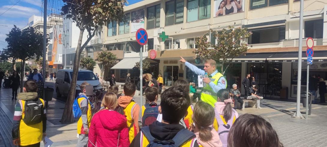 μαθητές κοκ δημοτική αστυνομία