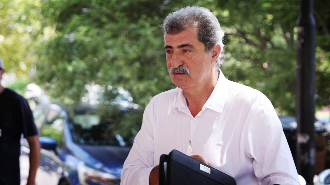 παυλος πολακης