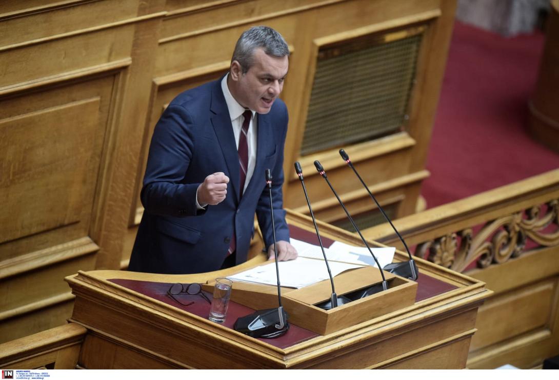 μαμουλακης 