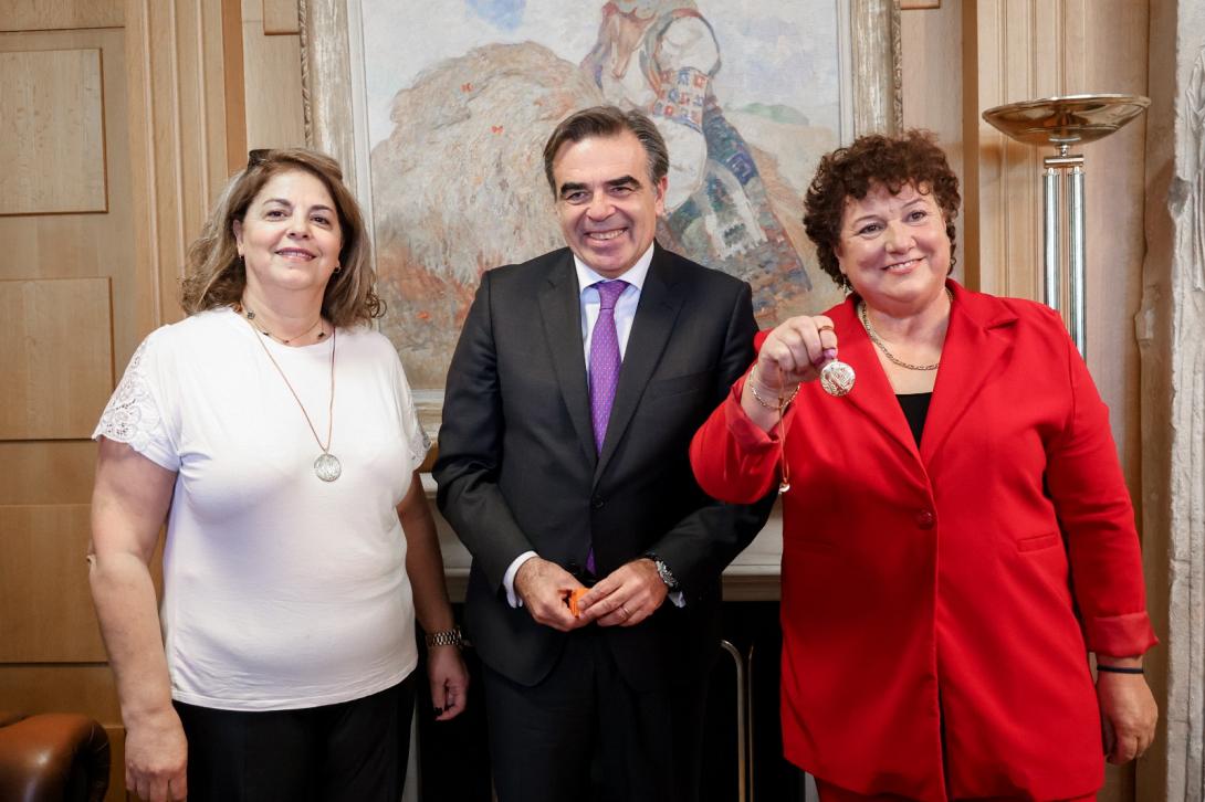ΣΧΟΙΝΑΣ ΑΓΡΟΤΙΣΣΕΣ