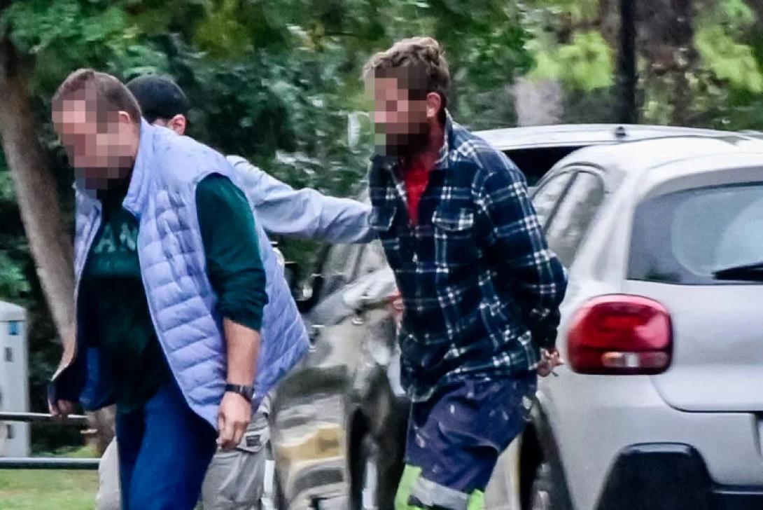 αιματηρή επίθεση στο Λαύριο 