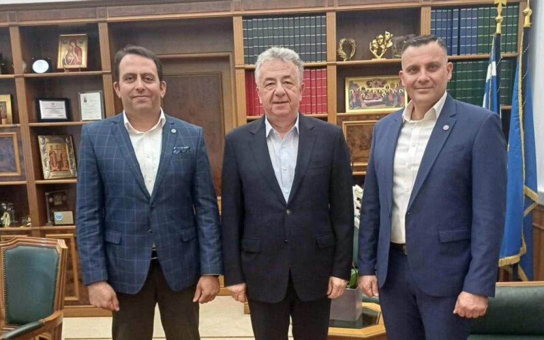 Συνάντηση στρατιωτικών Κρήτης με Αρναουτάκη
