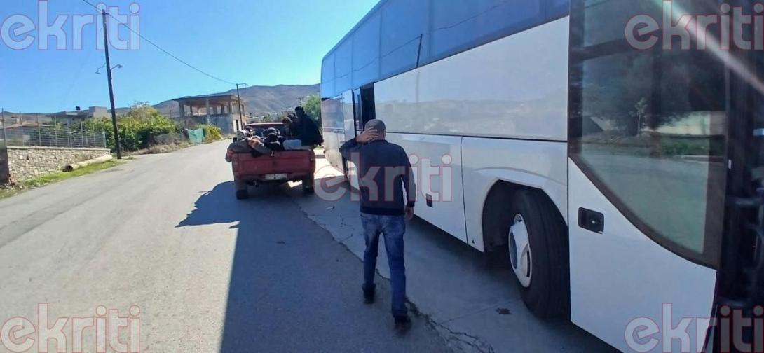 Αγιος Νικήτας μετανάστες