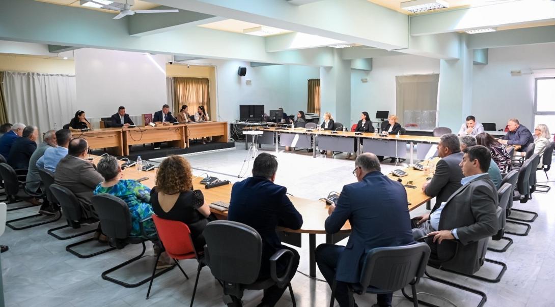 δημοτικο συμβουλιο αγιου νικολάου