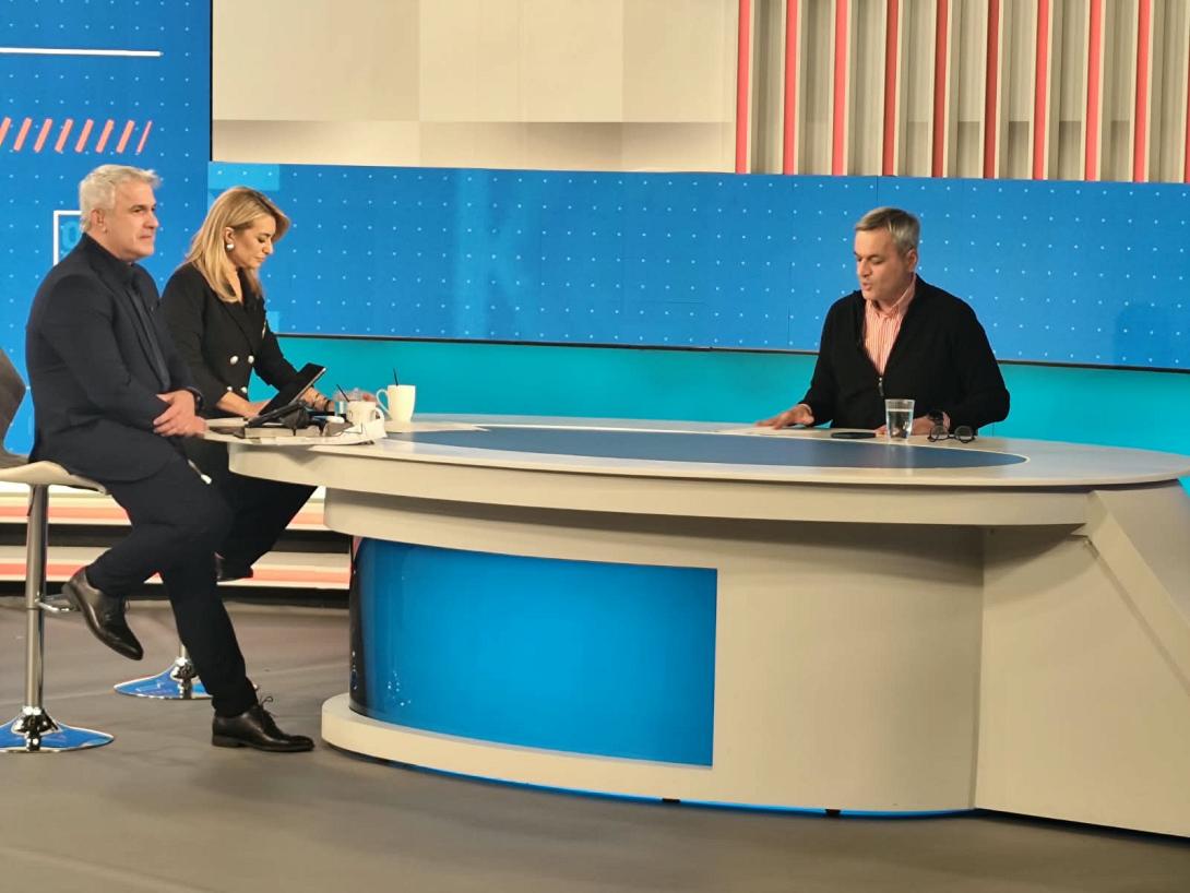 Χάρης Μαμουλάκης