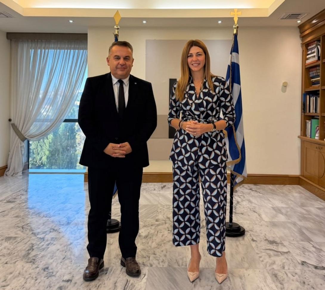 παπαδογιάννης ζαχαράκη