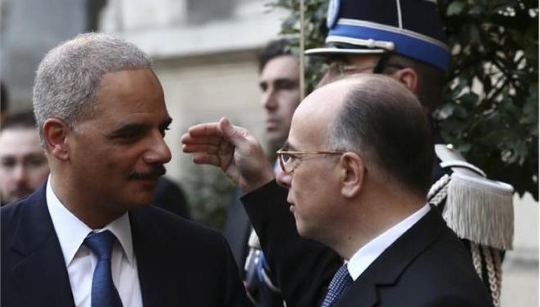 Χόλντερ: Οι ΗΠΑ βρίσκονται σε πόλεμο με τους τρομοκράτες