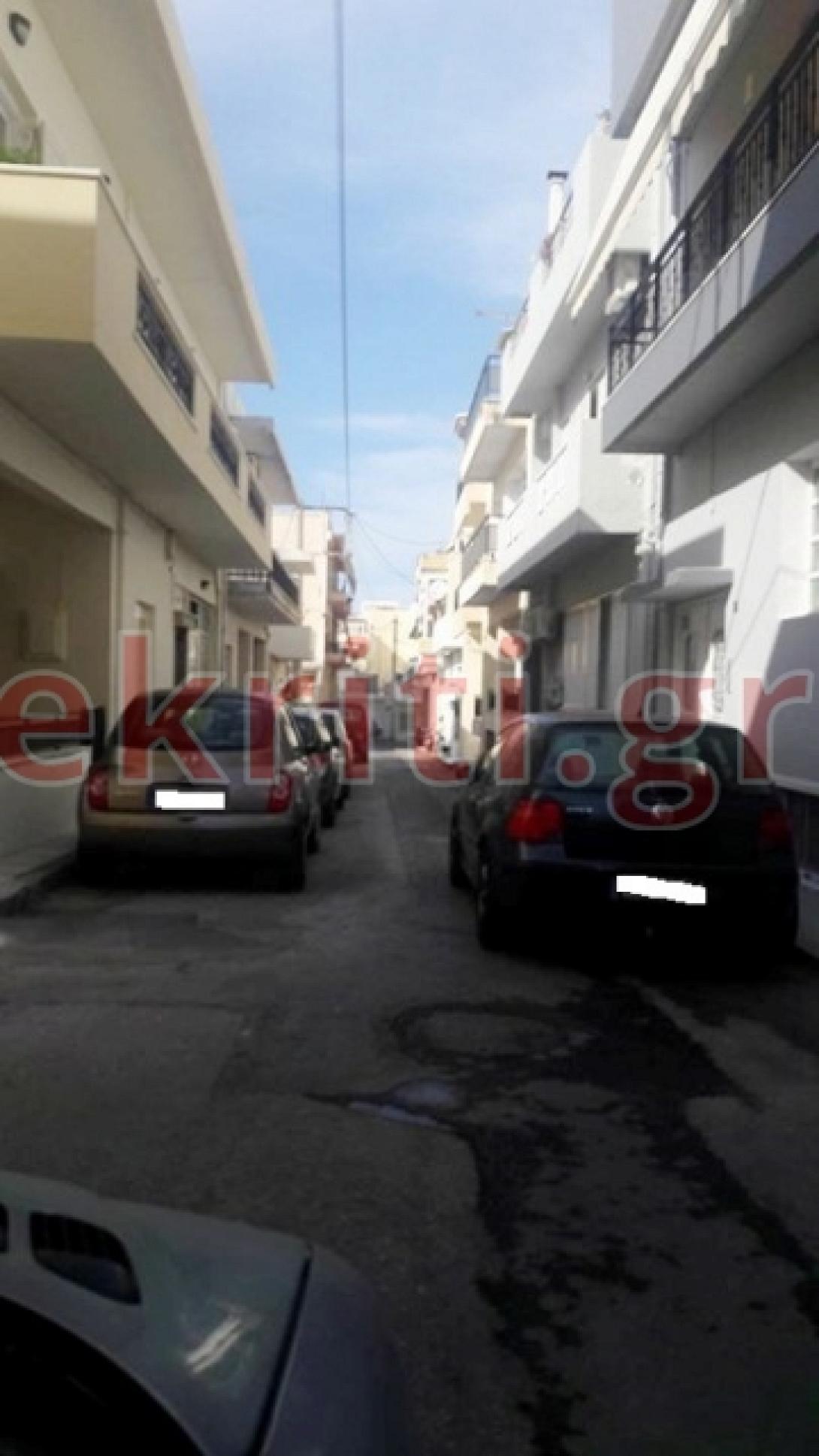 διπλό παρκάρισμα