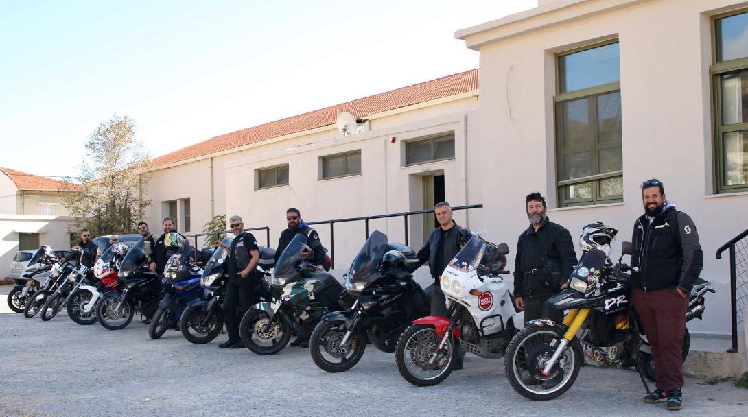 μοτοσυκλετιστές σκαλάνι