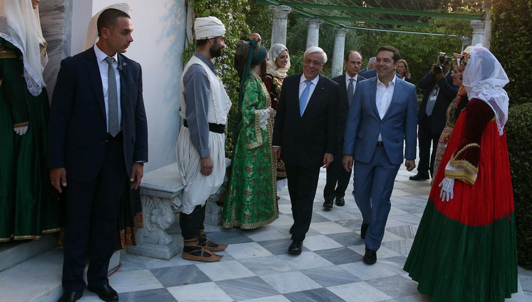 προεδρικο μεγαρο,γιορτη δημοκρατιας