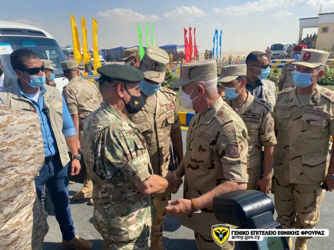 Ο Δημόκριτος Ζερβάκης στην Αίγυπτο.