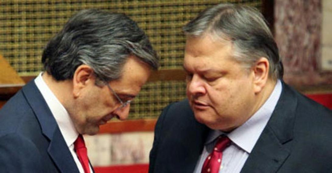 &quot;Κλειστά θέματα&quot; θεωρεί η κυβέρνηση το ασφαλιστικό και τις ομαδικές απολύσεις