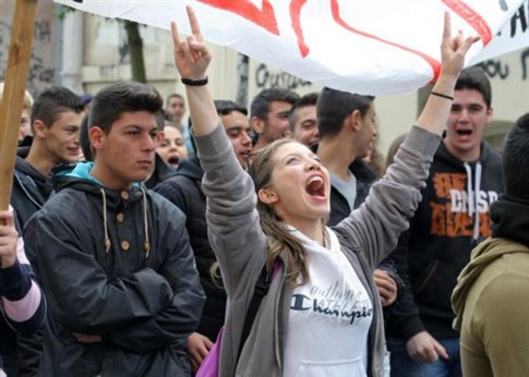 Μαθητικό συλλαλητήριο στα Προπύλαια κατά του νέου Λυκείου