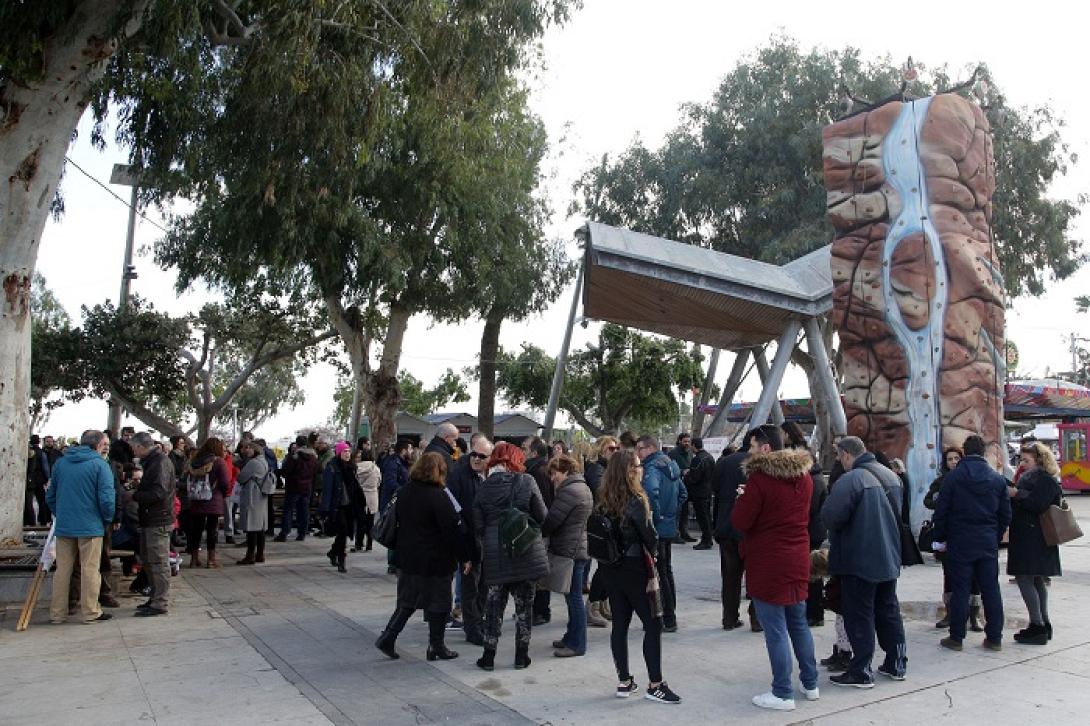εκπαιδευτικοί πλατεία ελευθερίας
