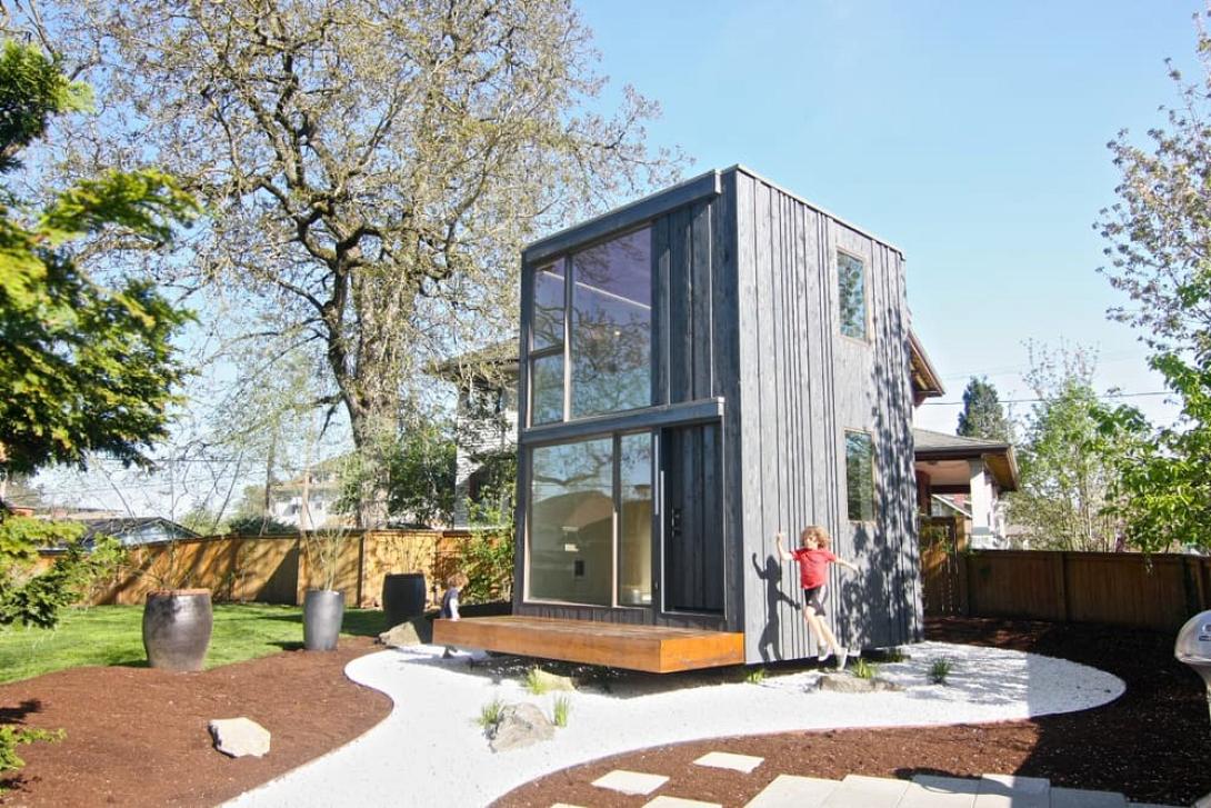 359-tiny-house-2.jpg