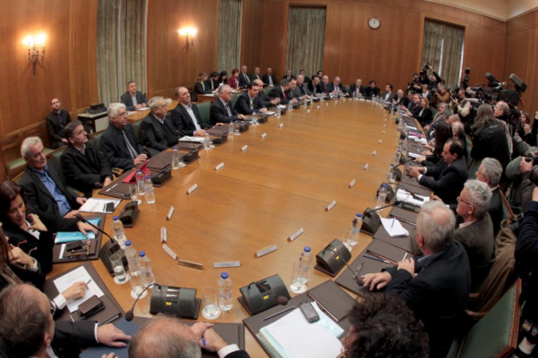 Ολοκληρώθηκε το κυβερνητικό συμβούλιο για προγραμματικές και Eurogroup
