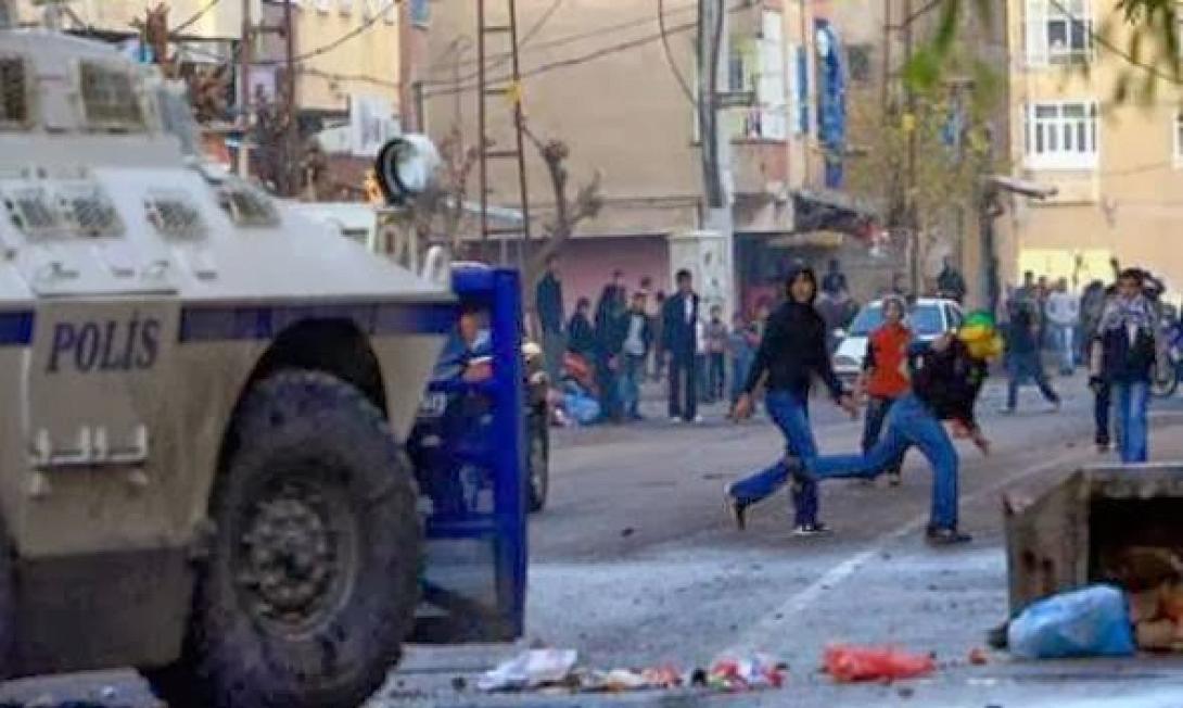 Νέα επεισόδια στην Άγκυρα μεταξύ διαδηλωτών και αστυνομίας