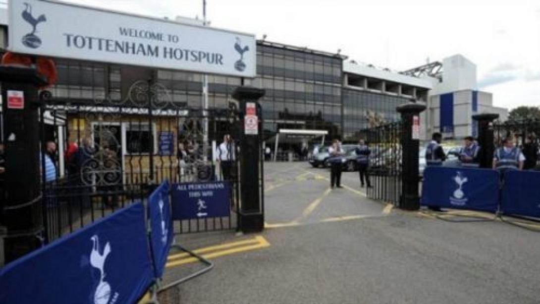 Στο …σφυρί η Τότεναμ