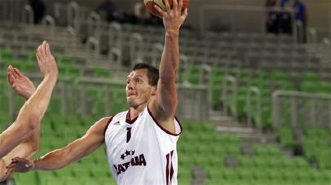 Μπάσκετ: Ο Μπλουμς στον ΠαναθηναΪκό