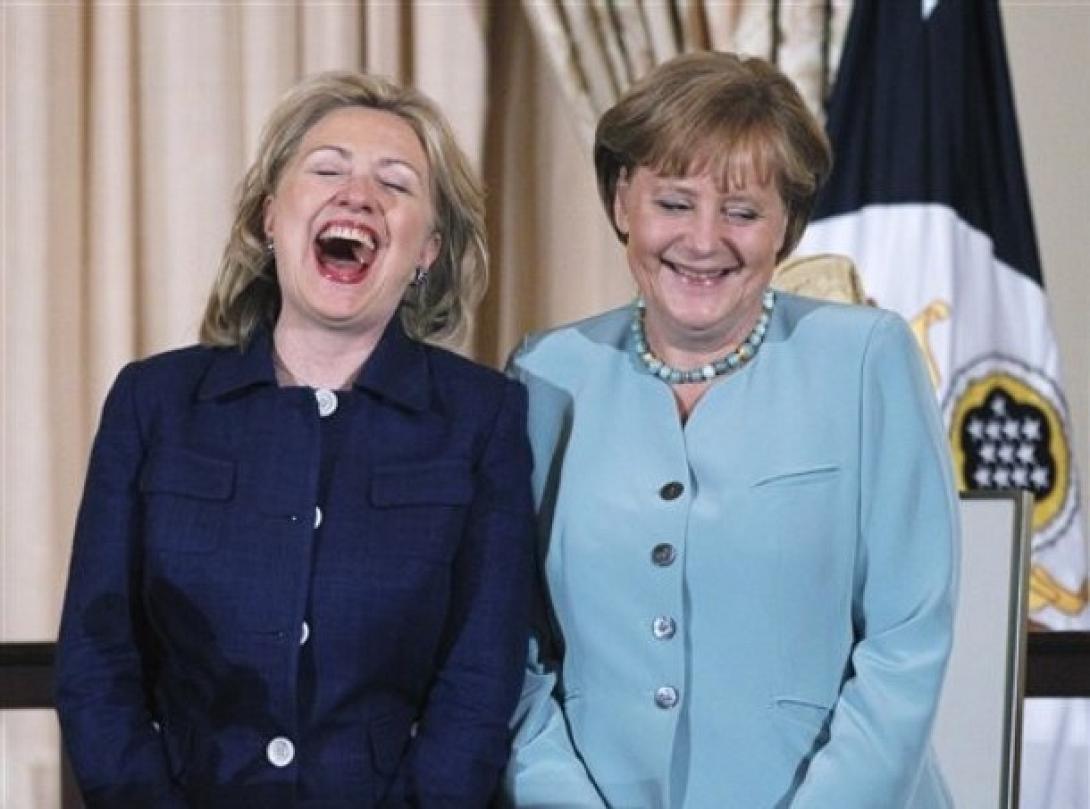 Η Χίλαρι θαυμάζει τη Μέρκελ 