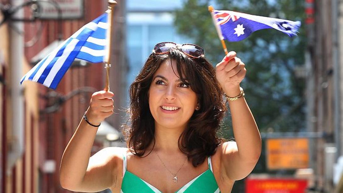 Τον Μάρτιο οι Έλληνες της Αυστραλίας θα μιλούν μόνο ελληνικά!