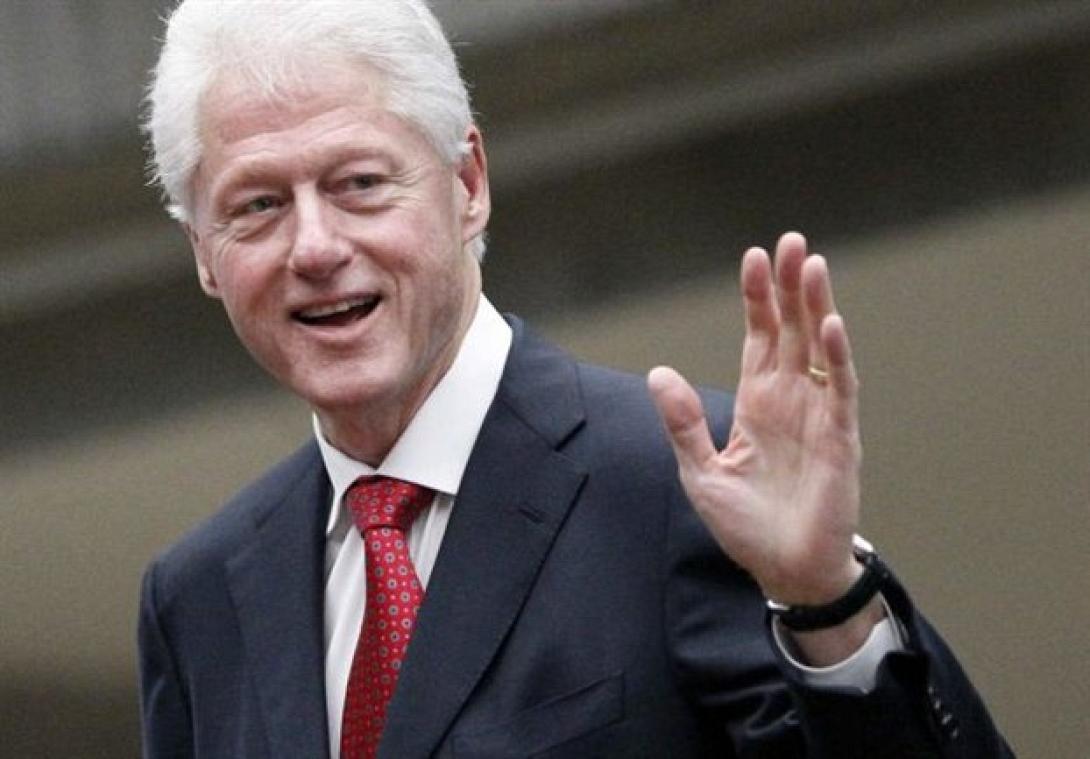 Ο Πούτιν προσπαθεί να χαράξει νέα σύνορα δηλώνει ο Κλίντον