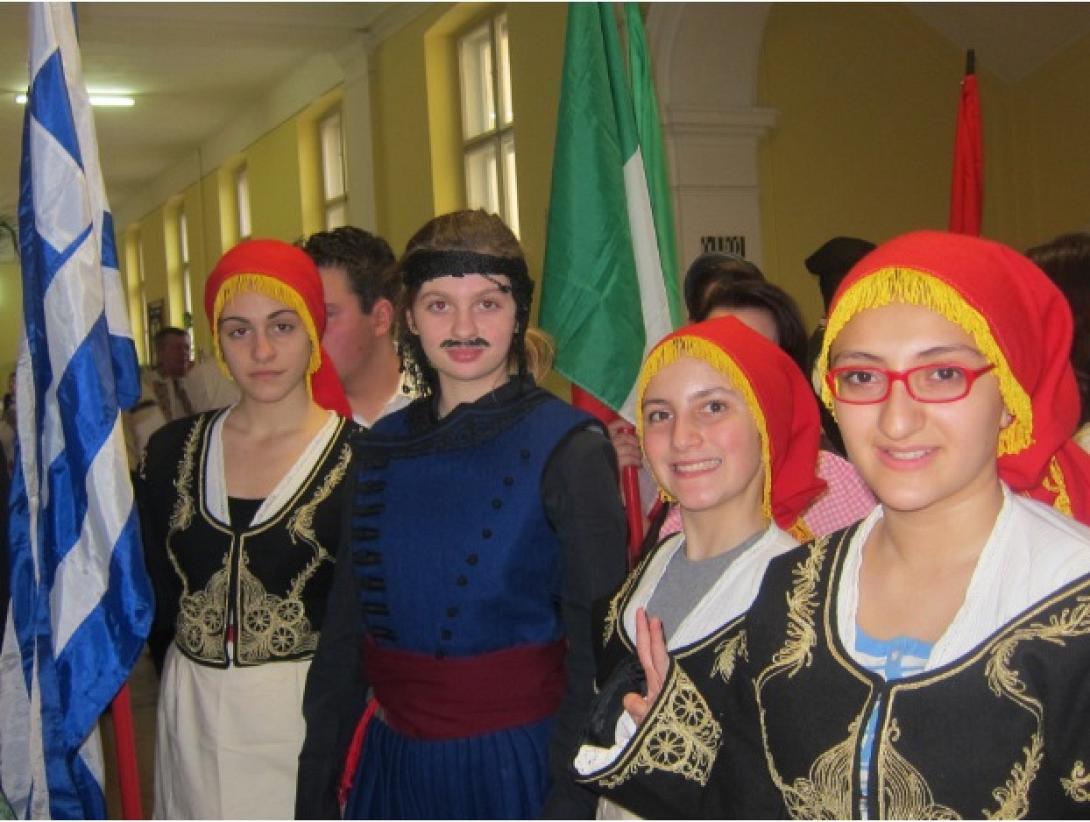 6ogymnasio5.jpg