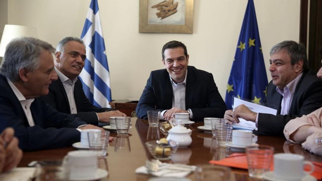 Τσιπρας
