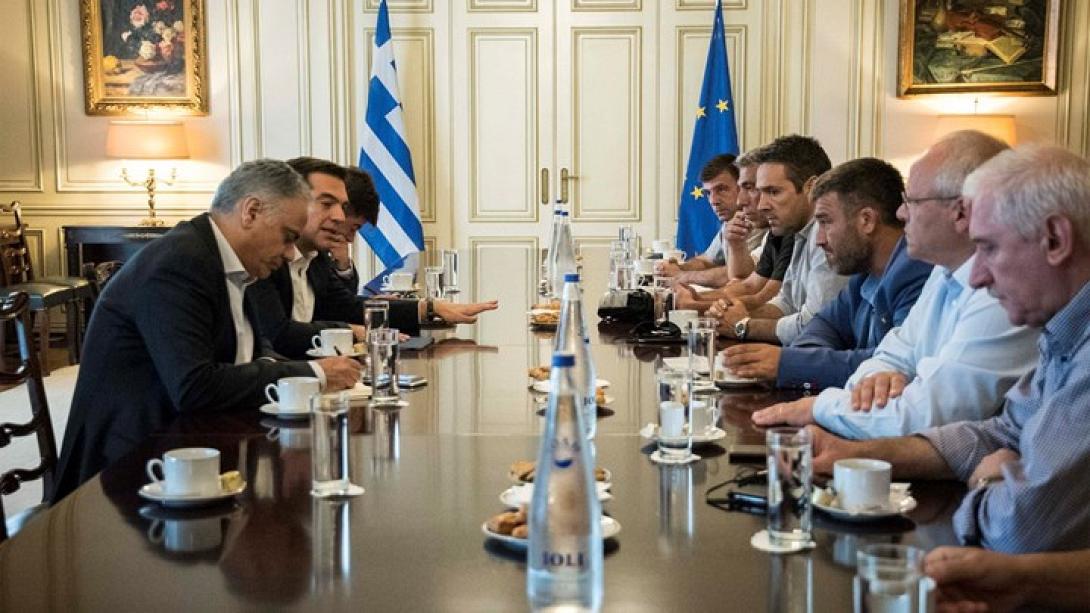 ΠΟΕ - ΟΤΑ Τσίπρας