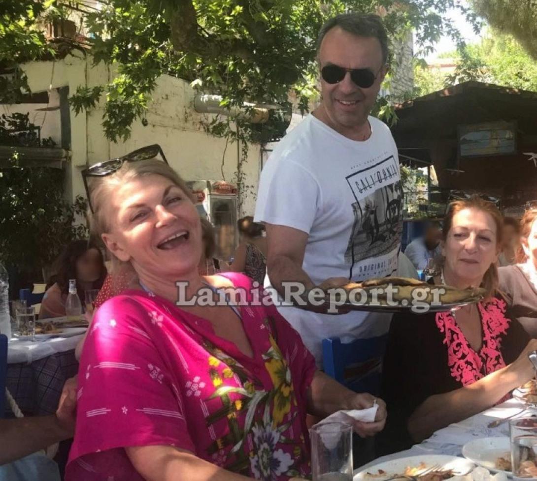 σταϊκούρας λαυράκια