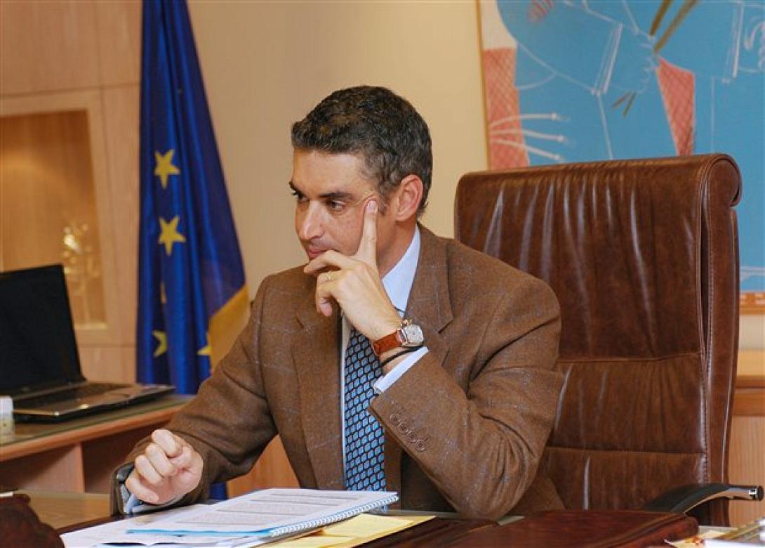 Αποχωρεί από την πολιτική ο Αρης Σπηλιωτόπουλος