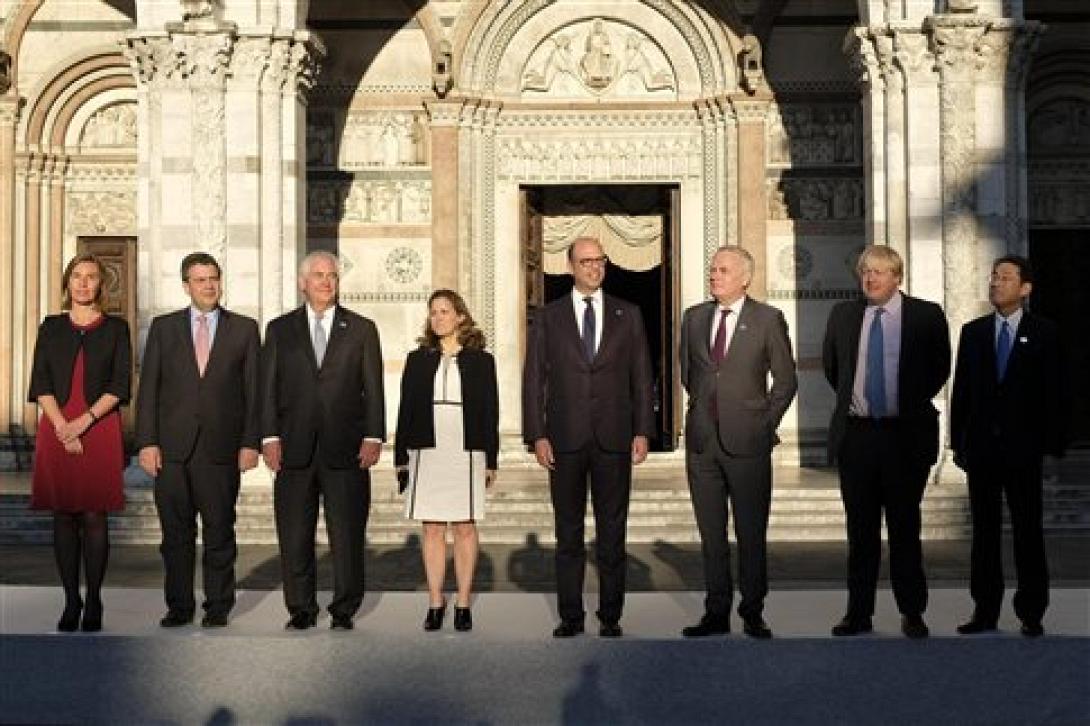G7